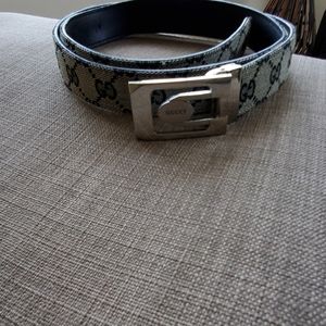 Gucci belt